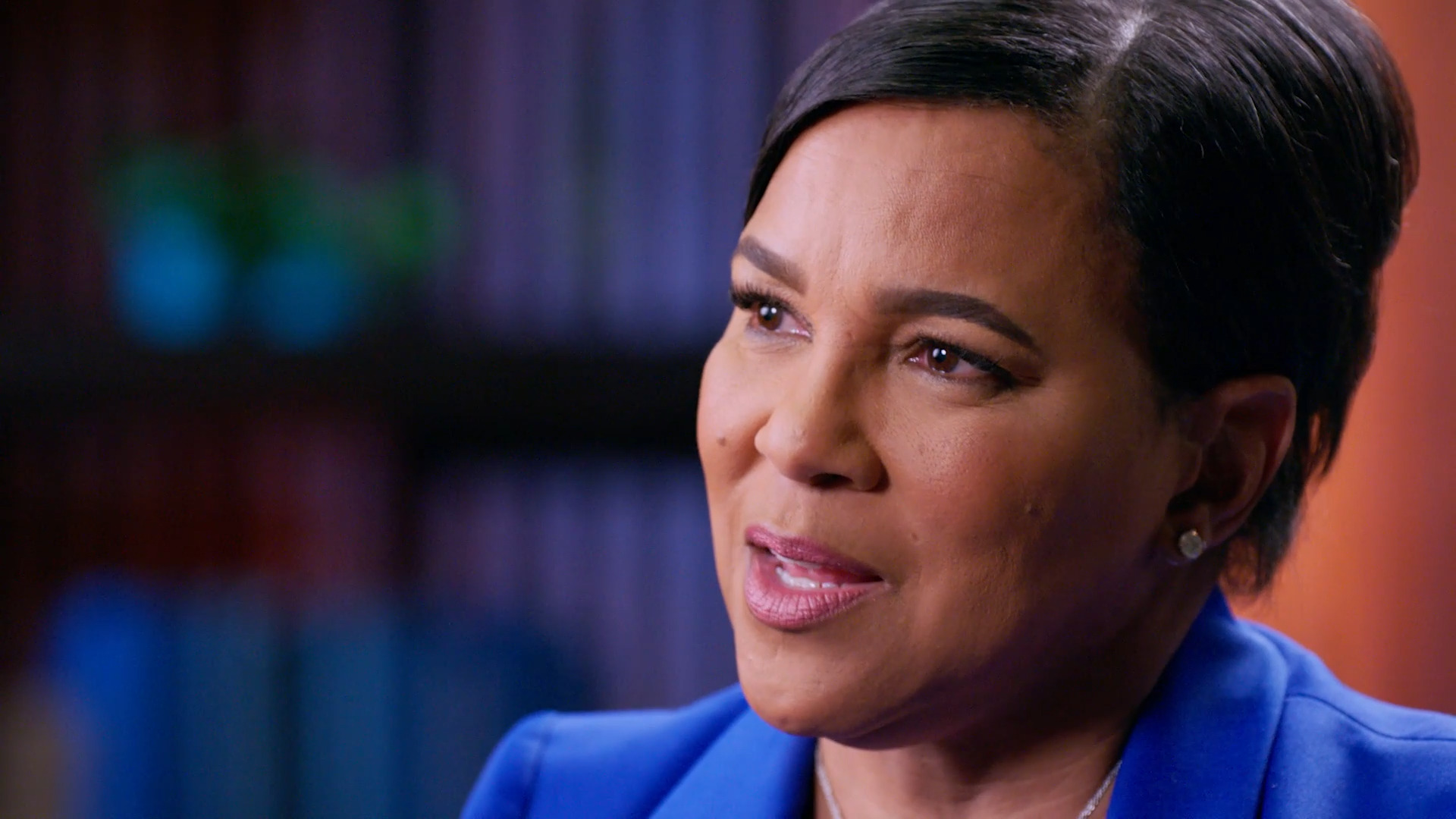 Digital Transformation Rosalind Brewer Teaches Business Innovation(04)