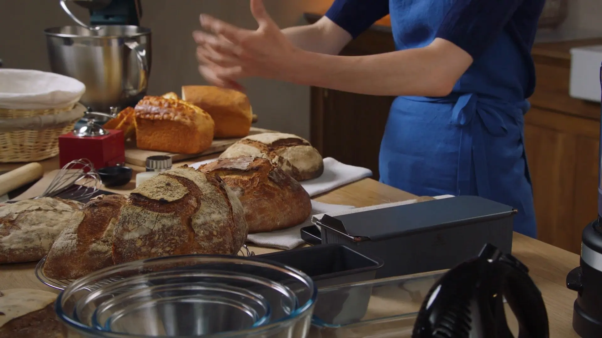 Baking la Poil ne Apollonia Poil ne Teaches Bread Baking