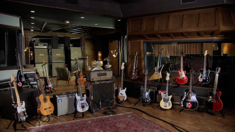 Introduction | Tom Morello Teaches Electric Guitar ...